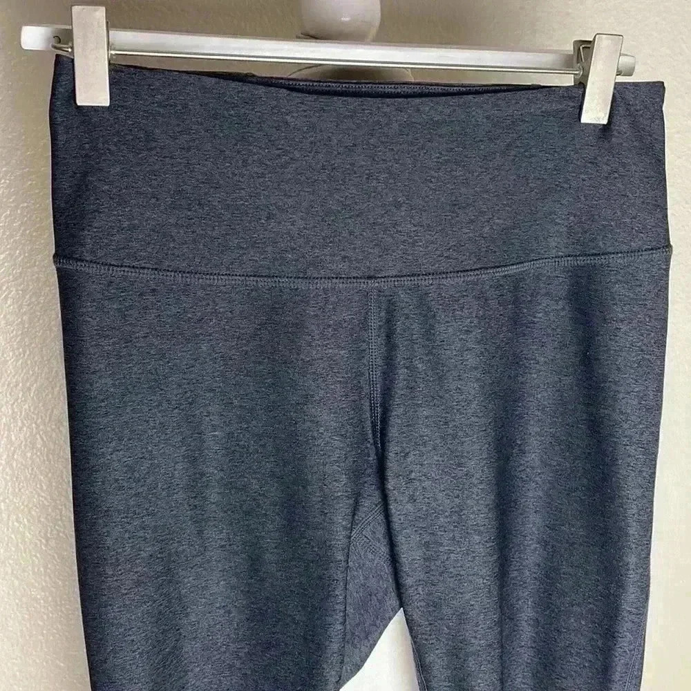 Zella Long Leggings with Mesh Leg Design‎ - Picture 4 of 9